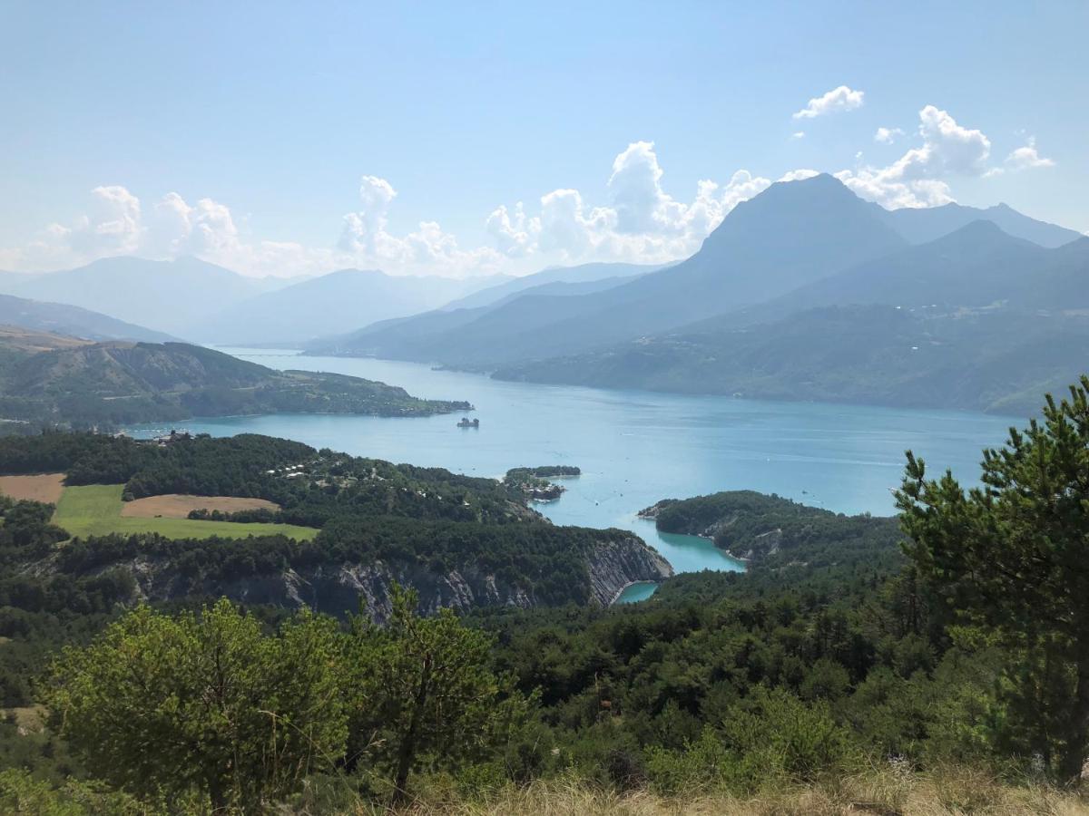 Embrun - Appartement 4/6 Personnes Avec Exterieurs Luaran gambar