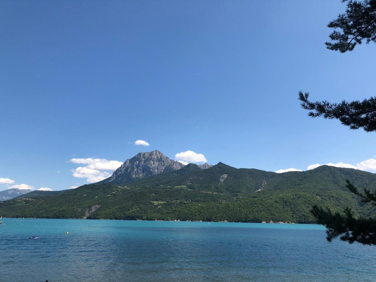 Embrun - Appartement 4/6 Personnes Avec Exterieurs Luaran gambar