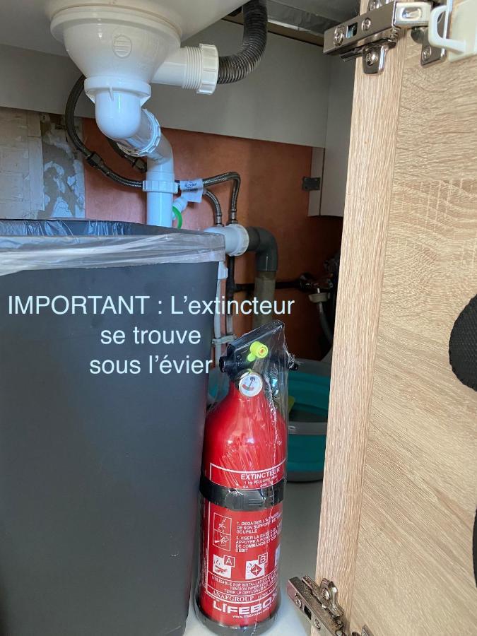 Embrun - Appartement 4/6 Personnes Avec Exterieurs Luaran gambar